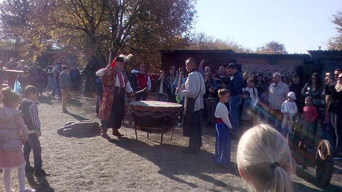 Козаки за тулумбасом