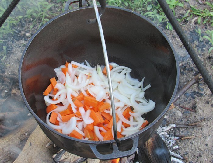 Цибуля та морква